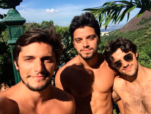 Bruno Gissoni Rodrigo E Felipe Simas Posam Sem Camisa TV Foco