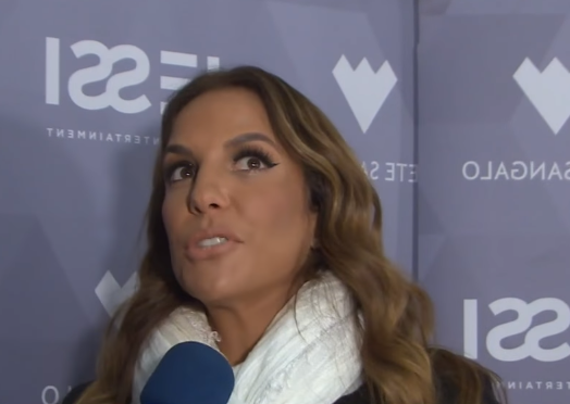 Ivete Sangalo D Show De Simpatia Em Aeroporto No Rio De Janeiro Tv Foco