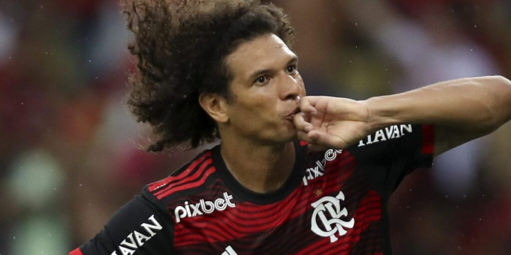 Oficial Joia Do Flamengo Tem Contrato Gigante Da Gringa