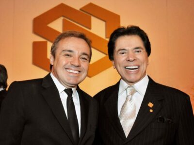 Os apresentadores Gugu Liberato e Silvio Santos. (Foto: Reprodução)