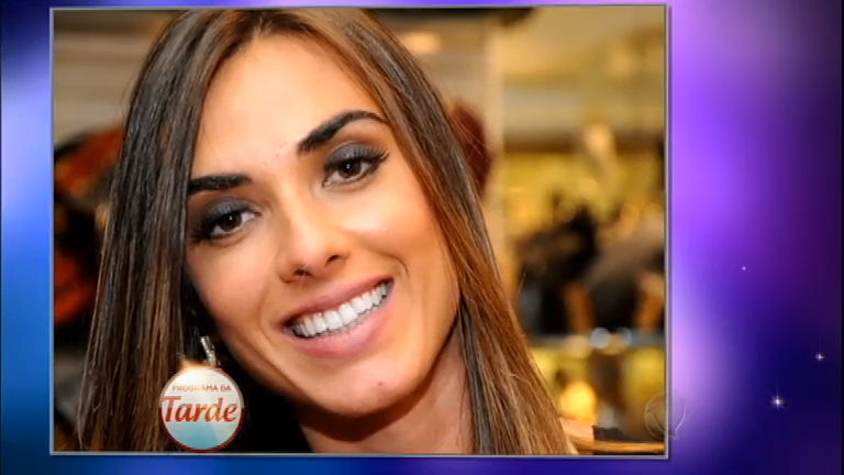 Nicole Bahls Pode Deixar O P Nico E Voltar Record No Programa Da Sabrina Tv Foco