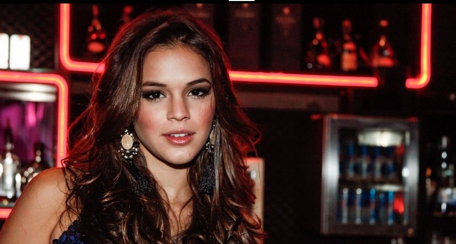 Bruna Marquezine Fará Cenas De Nudez Como Prostituta Em Minissérie Tv