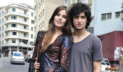 Arlete (Camila Queiroz) , Guilherme (Gabriel Leone)
(Foto: Globo/Reinaldo Marques)