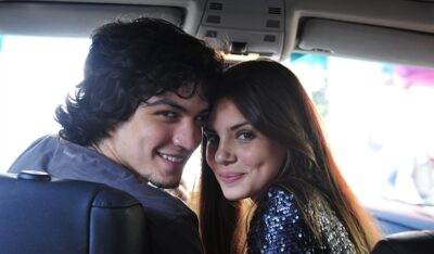 Guilherme (Gabriel Leone) e Arlete (Camila Queiroz)
(Foto: Globo/Reinaldo Marques)