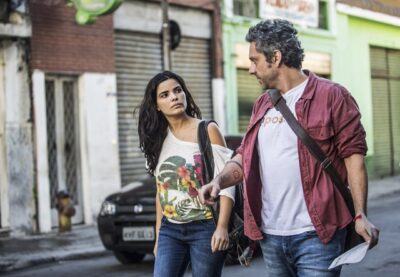 Romero Rômulo (Alexandre Nero) e Tóia (Vanessa Giácomo)
(Foto:  Globo/João Cotta)