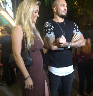 Ex-BBB Aline e Fernando estão 'grávidos' e casal faz primeira aparição (Foto: EGO)