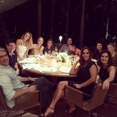 Time de estrelas jantam juntos no Rio de Janeiro (Foto reprodução: Instagram Angélica)