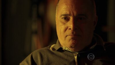 Zé Maria (Tony Ramos) em cena de 