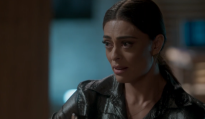 Carolina (Juliana Paes) em cena de 