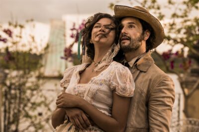 Afrânio (Rodrigo Santoro) e Leonor (Marina Nery)
(Foto: Globo/Caiuá Franco)