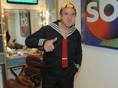 Carlos Villagrán, o eterno Quico, disse durante entrevista que a Covid-19 é uma farsa - Foto: Reprodução