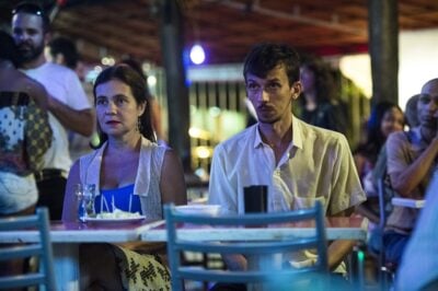 Fátima (Adriana Esteves) e Oswaldo (Pedro Wagner) em cena de 