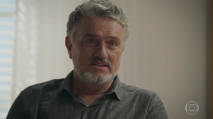 Guido (Werner Schünemann) em cena de "Haja Coração" (Foto: Reprodução/Globo)