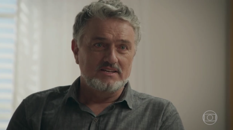 Guido (Werner Schünemann) em cena de "Haja Coração" (Foto: Reprodução/Globo)