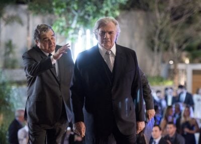 Fausto (Tarcísio Meira) e Venturini (Otávio Augusto) em cena de 'A Lei do Amor'
(Foto: Globo/Estevam Avellar)