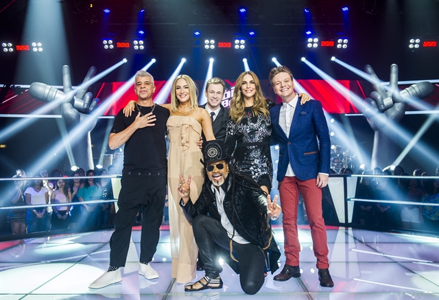 "The Voice Brasil" Lulu Santos, Claudia Leitte, Carlinhos Brown Tiago Leifert, Ivete Sangalo e Michel Teló (Foto: Globo/Divulgação)