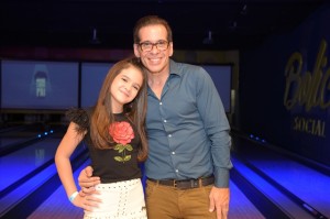 Mel Maia e Leandro Hassum no lançamento de 'A Cara do Pai' (Foto: Globo/Estevam Avellar)