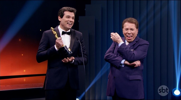 Celso Portiolli e Silvio Santos durante o Troféu Imprensa (Foto: Reprodução/SBT)