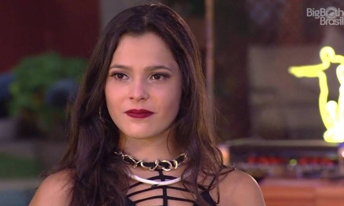 Emilly Araújo estreia quadro no TV Fama - OFuxico
