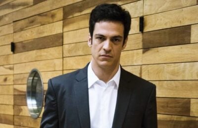 Mateus Solano dá vida ao empresário Eric em Pega Pega (Foto: César Alves/Globo)