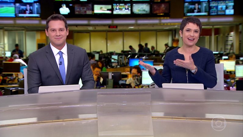 Dony de Nuccio com Sandra Annnenberg em sua estreia no Jornal Hoje (Foto: Reprodução/Globo)