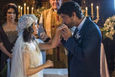 Lucinda (Andreia Horta) e Inácio (Bruno Cabrerizo) em cena de Tempo de Amar
(Foto: Globo/Cesar Alves)