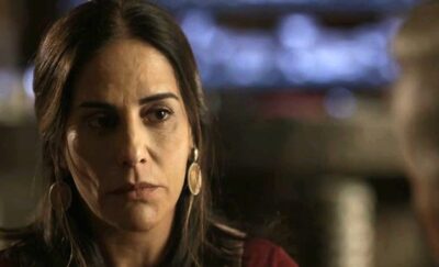 Duda (Gloria Pires) revelará seus segredos para comprar o bordel. (Foto: Reprodução/Globo)