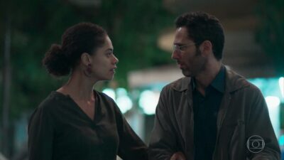 Dóris e Bóris em cena de Malhação: Viva a Diferença
(Foto: Reprodução/Globo)