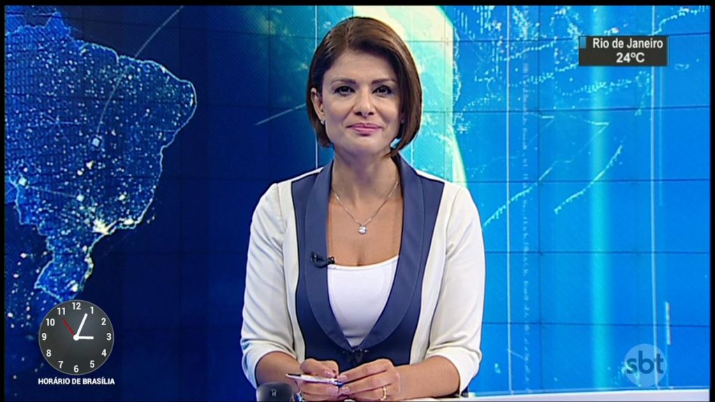 Analice Nicolau interage com toda a equipe do SBT Notícias