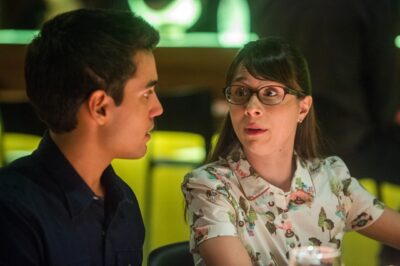 Guto (Bruno Gadiol) e Benê (Daphne Bozaski) em cena de Malhação: Viva a Diferença
(Foto: Globo/Raquel Cunha)