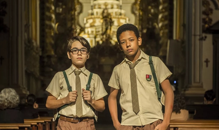 Xande Valois e João Gabriel D'Aleluia na minissérie Se Eu Fechar os Olhos Agora (Foto: Globo/Maurício Fidalgo)