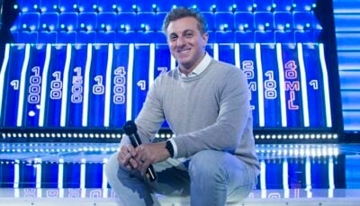 Luciano Huck em gravação do quadro The Wall
(Foto: Globo/Marcelo Justo)