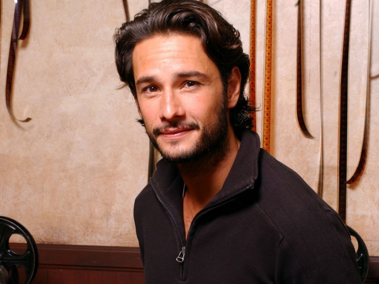 Rodrigo Santoro sofreu preconceito na Espanha por cuidar da filha (Foto: Reprodução)