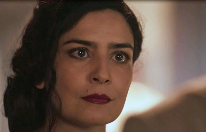 Delfina (Letícia Sabatella) em cena de Tempo de Amar (Foto: Divulgação/Globo)