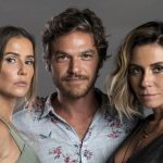 Deborah Secco (Karola), Emilio Dantas (Beto) e Giovanna Antonelli (Luzia) em Segundo Sol
(Foto: Divulgação/Globo)