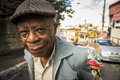 Eliseu (Milton Gonçalves) em O Tempo Não Para
(Foto: Globo/João Miguel Júnior)