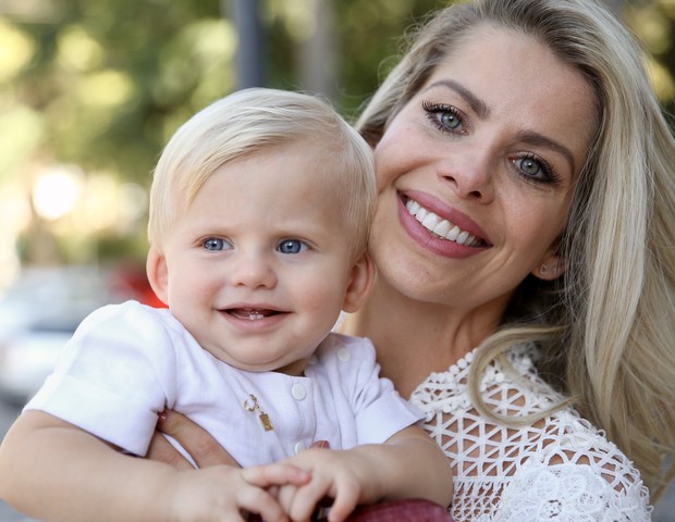 Karina Bacchi e Enrico (Foto: Manuela Scarpa/Brazil News)