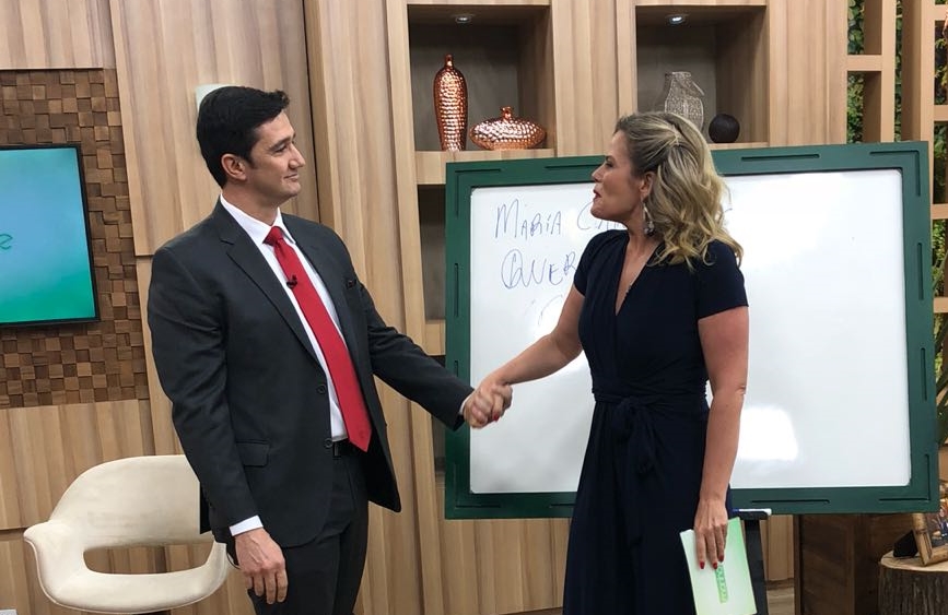 Maria Cândida e Mauro Calil (Foto: TV Aparecida)