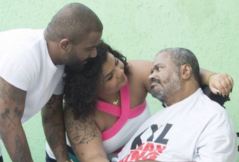 Arlindo Cruz e os filhos (Foto: Divulgação)