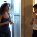 Selma (Carol Fazu) e Maura (Nanda Costa) em cena de Segundo Sol
(Foto: Globo/Divulgação)