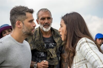 Gabriel (Bruno Gagliasso) e Laura (Yanna Lavigne) em gravação de O Sétimo Guardião
(Foto: Globo/Estevam Avellar)