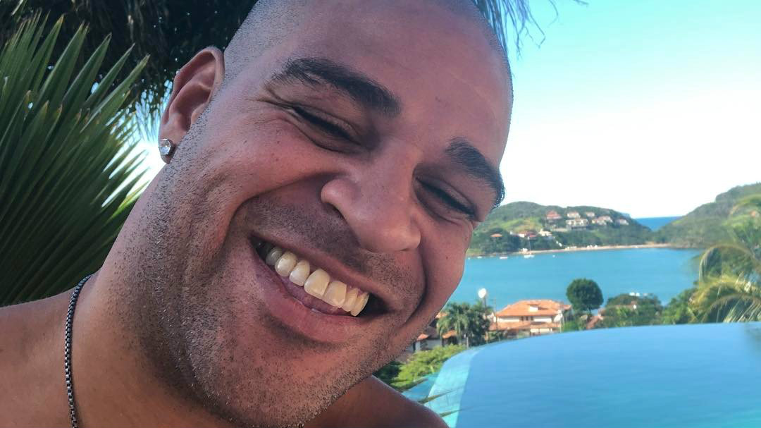 O ex-jogador Adriano Imperador terá sua história retratada nos cinemas (Foto: Reprodução)