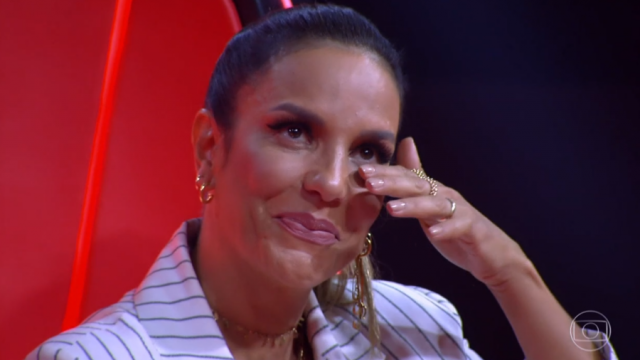 Ivete Sangalo passa o primeiro Natal com as filhas gêmeas e posta foto fofíssima na internet