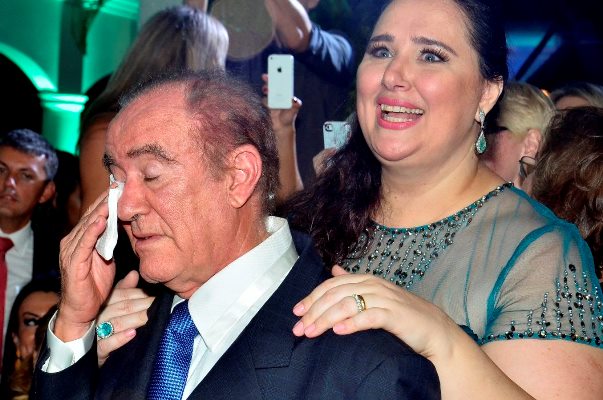 Renato Aragão e a esposa Lilian. Foto - divulgação.