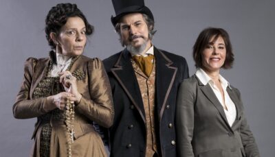 Agustina (Rosi Campos), Dom Sabino (Edson Celulari) e Carmen (Christiane Torloni)
(Foto: Globo/João Miguel Júnior)