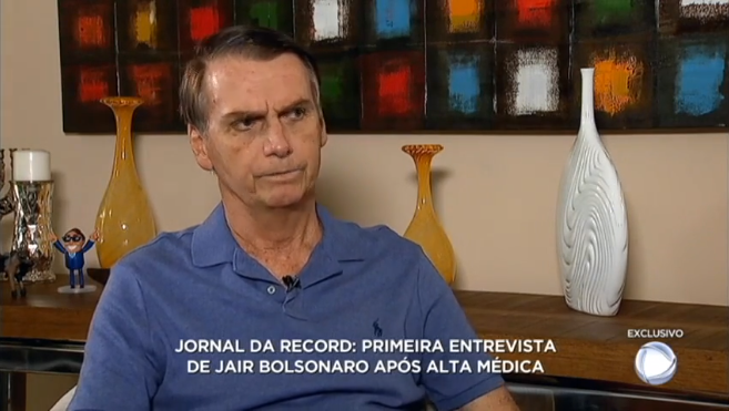 Jair Bolsonaro em entrevista ao Jornal da Record (Foto: Reprodução/Record)