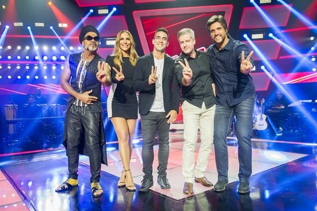 Carlinhos Brown, Ivete Sangalo, André Marques e Victor & Léo no The Voice Kids (Foto: Globo/João Miguel Júnior)