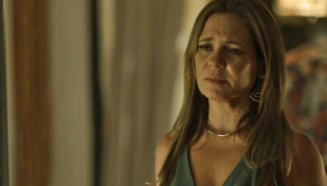 Laureta (Adriana Esteves) em Segundo Sol
(Foto: Reprodução/Globo)