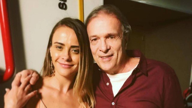 Juliana Silveira e Camilo Bevilacqua: reencontro de atores de Floribella treze anos depois (Foto: Divulgação)