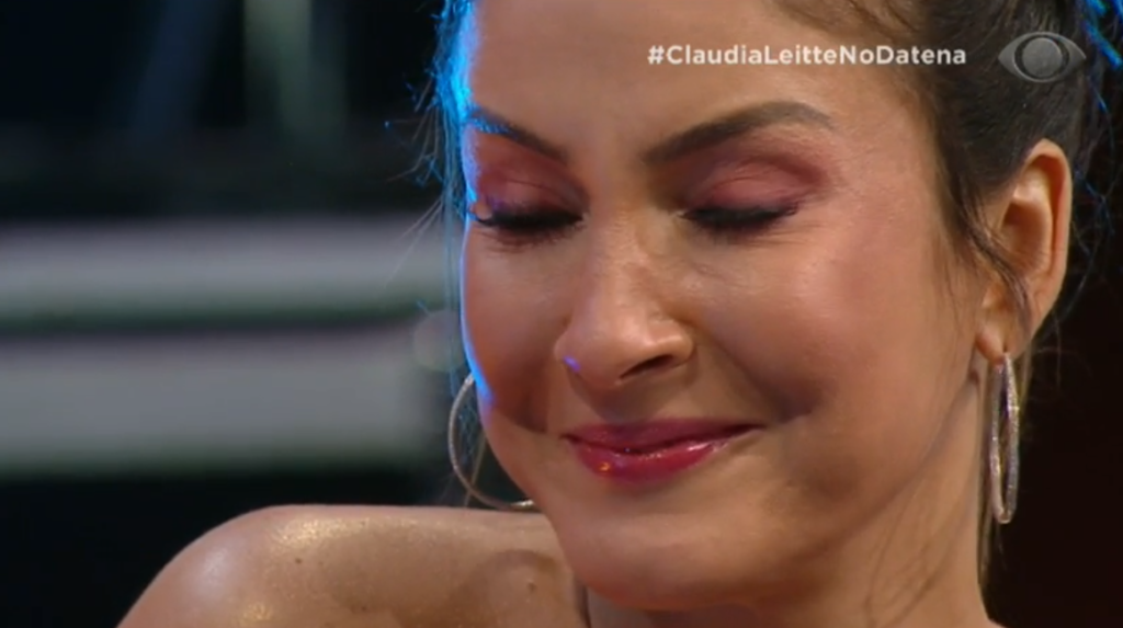 Claudia Leitte deixou o fãs preocupados com visita de pediatra pela madrugada para a sua filha (Foto: Reprodução)